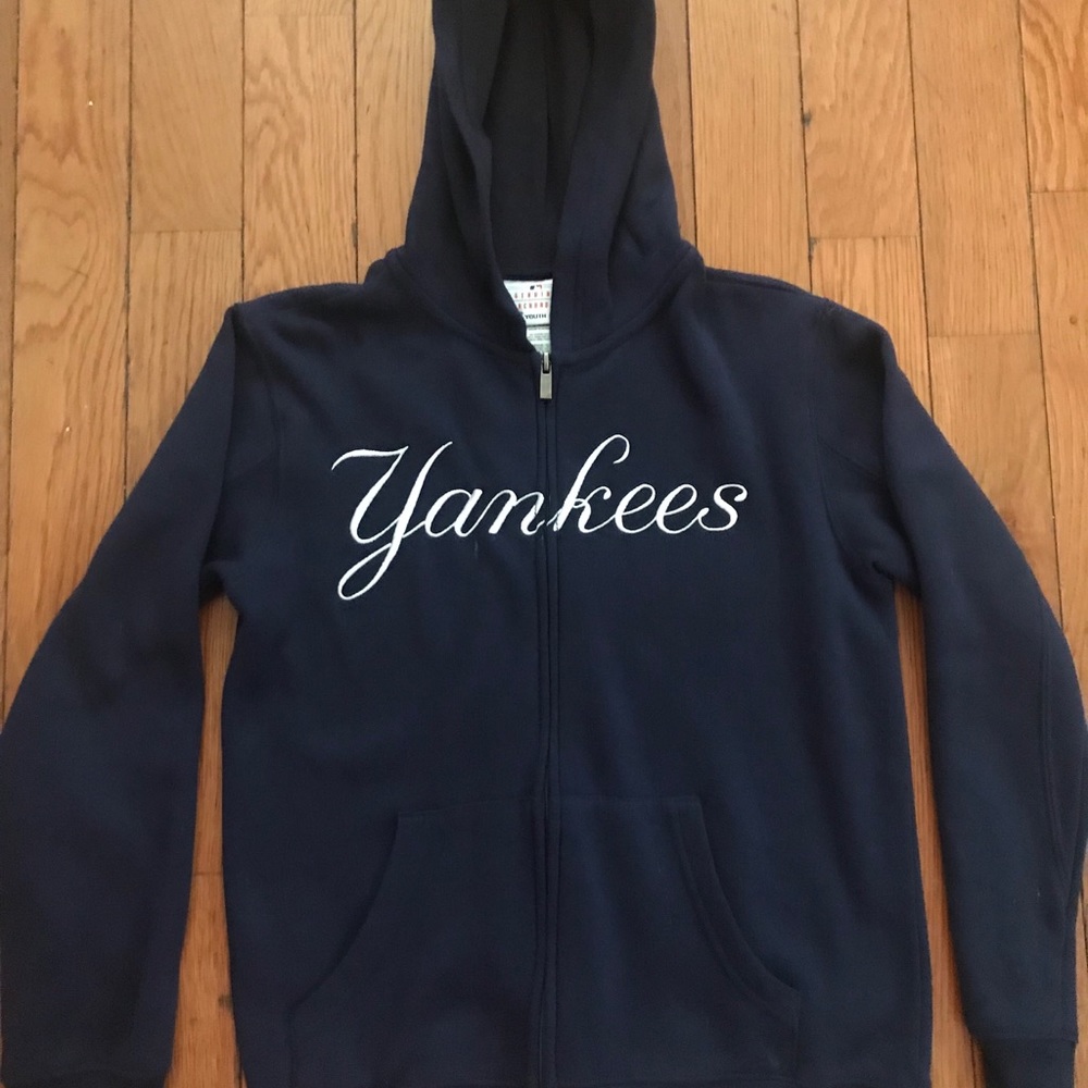 Back to school 🎉Boys yankee hoodie sweater💙